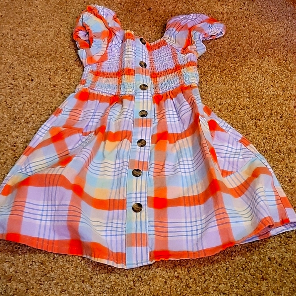 Size 4-5 gingham dress